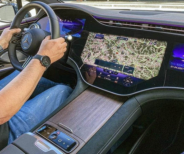 2022 mercedes interior