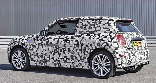 2024 Mini Cooper: official spy shots - BurlappCar