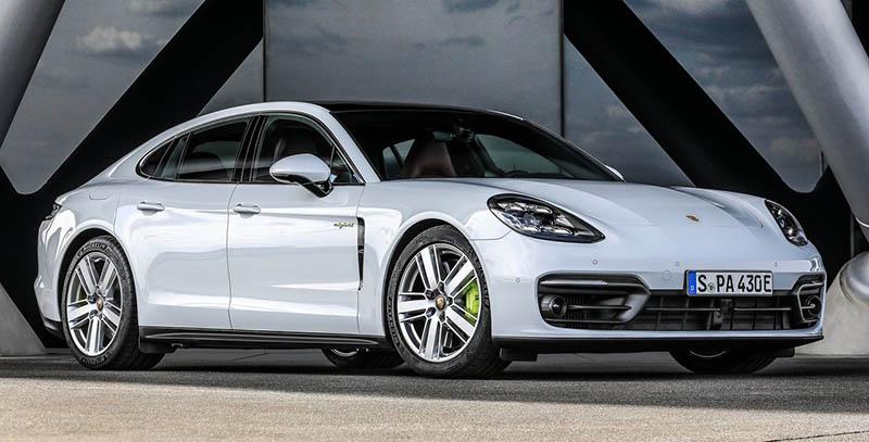 2025 Porsche Panamera