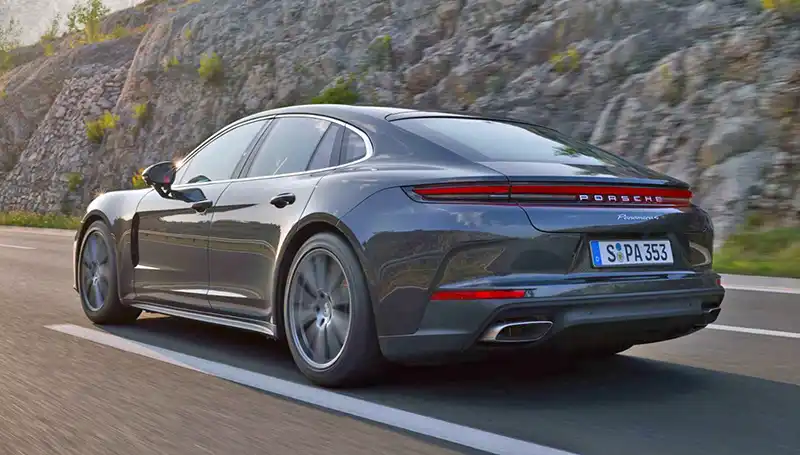 2025 Porsche Panamera. - BurlappCar