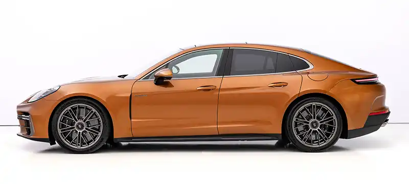 2025 Porsche Panamera. - BurlappCar