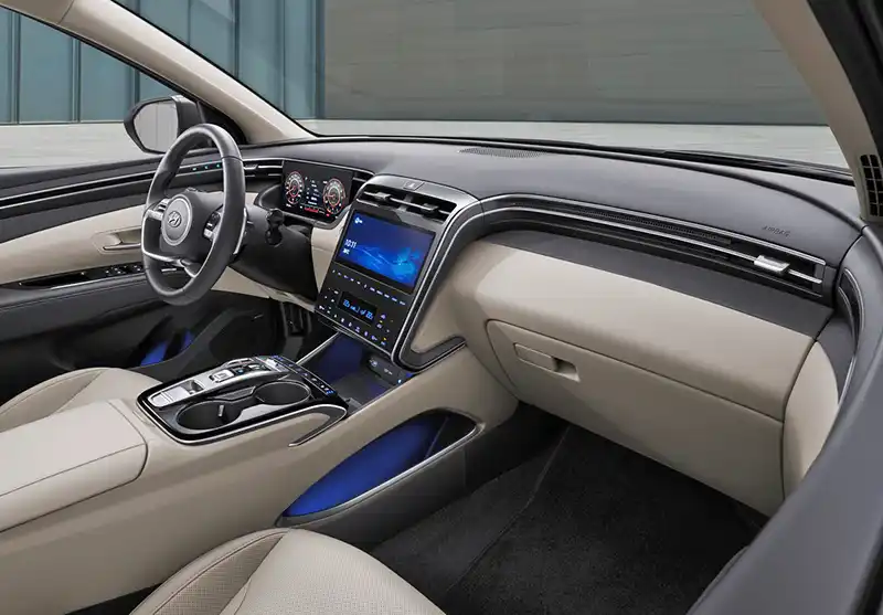 2025 Hyundai Tucson interior. - BurlappCar